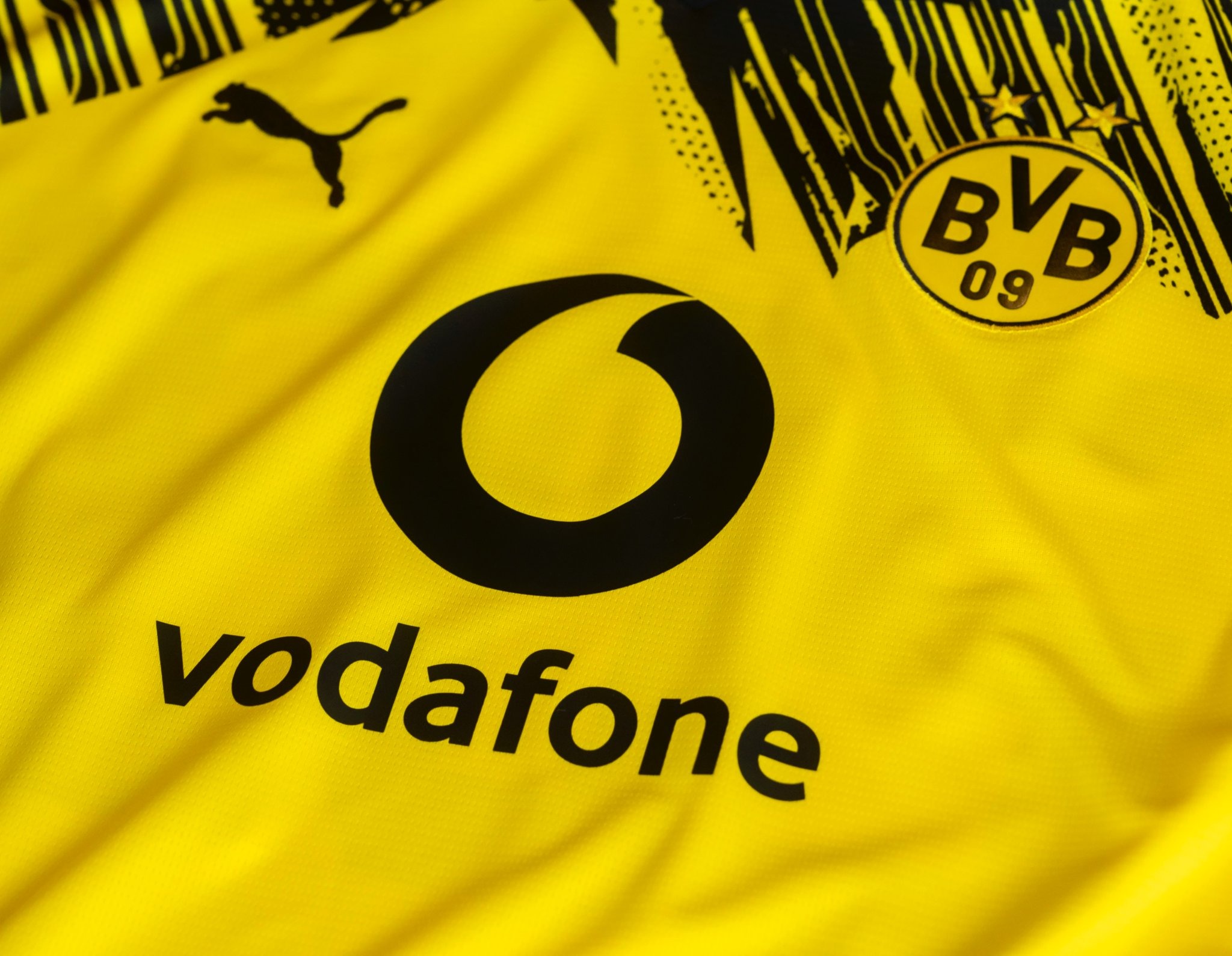 ดอร์ทมุนด์ เปลี่ยนผู้สนับเป็น Vodafone คาดหน้าอกชุดแข่งซีซั่นหน้า